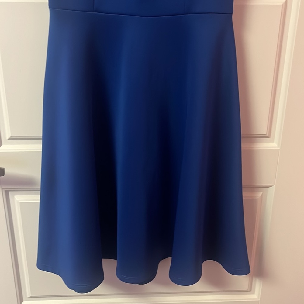 Guess Women's Cut-out Fit and Flare dress- size small - Picture 3 of 7